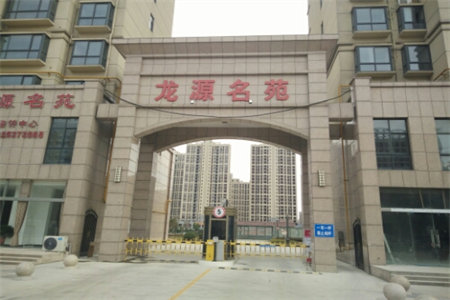 龙都正堂文苑2室1厅1卫55万88m2简单装修出售